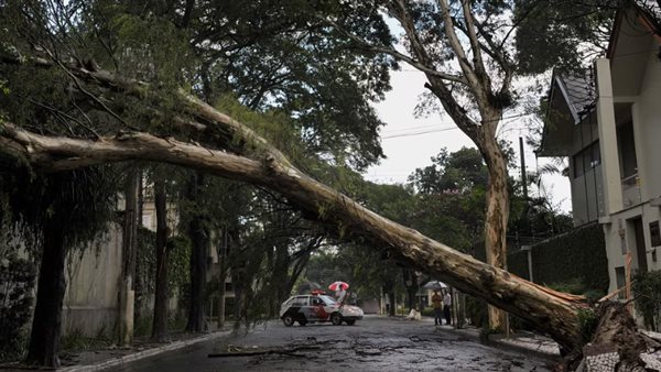 أكثر من 19 قتيلا جراء عاصفة في البرازيل