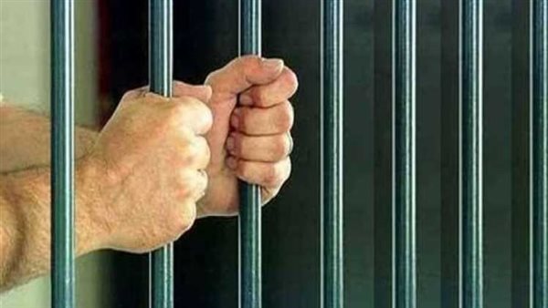 حبس المتهمين بتمزيق جسد طالب بسبب خلافات مالية في 15 مايو